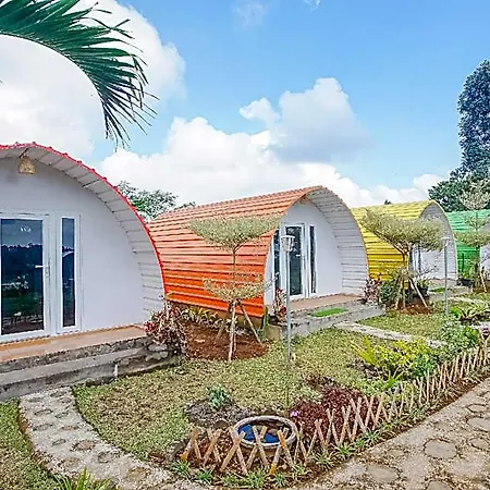 Rainbow Glamping
