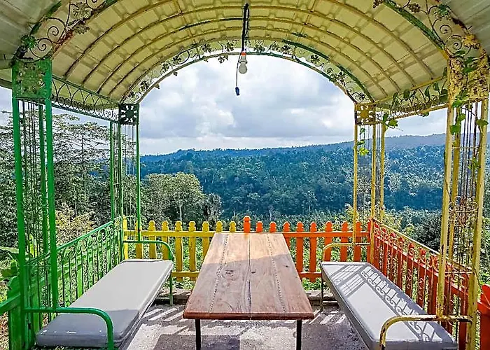 Hotel Rainbow Glamping 4*