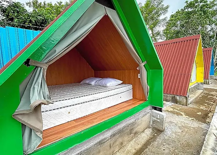 Hotel Rainbow Glamping 4*