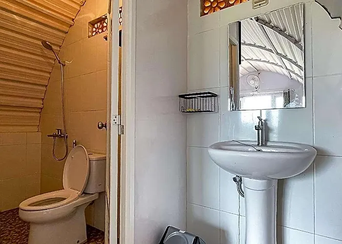 Rainbow Glamping Hotel Pupuan